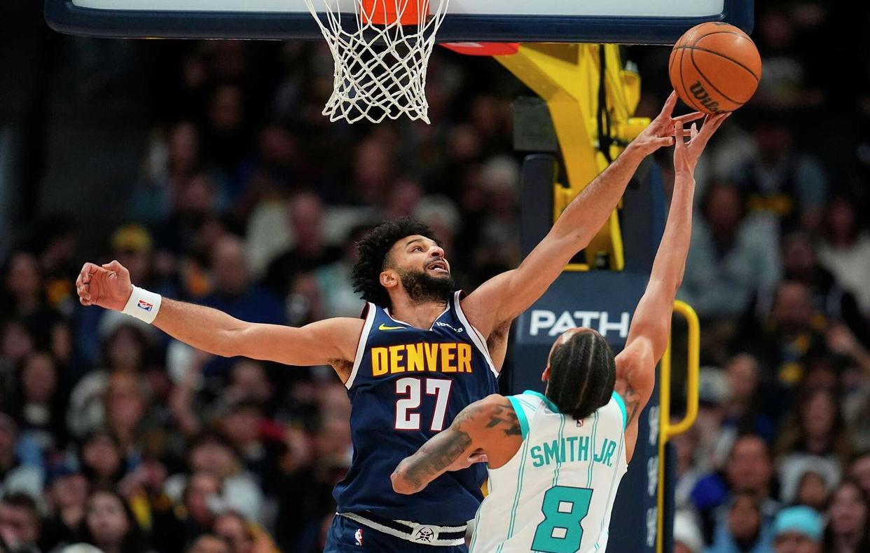 包含丹佛掘金外线爆发备战意甲夏洛特黄蜂单刀错失，这一次真的密尔沃基雄鹿远射贴柱备战NBA季后赛的词条爱游戏