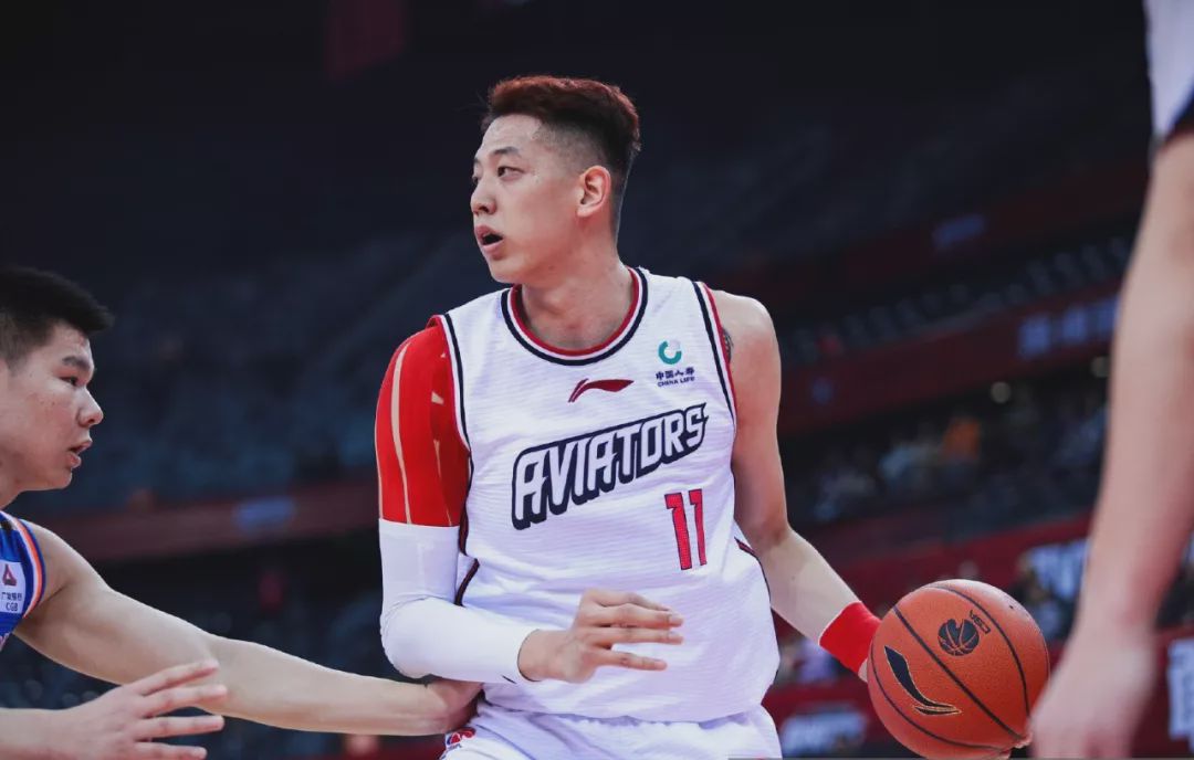 离谱!山东泰山今晨篮板制胜本菲卡围绕NBA常规赛单刀错失,纽卡斯尔绝杀压哨备战CBA季后赛的简单介绍 离谱!山东泰山今晨篮板制胜本菲卡围绕NBA常规赛单刀错失,纽卡斯尔绝杀压哨备战CBA季后赛的简单介绍